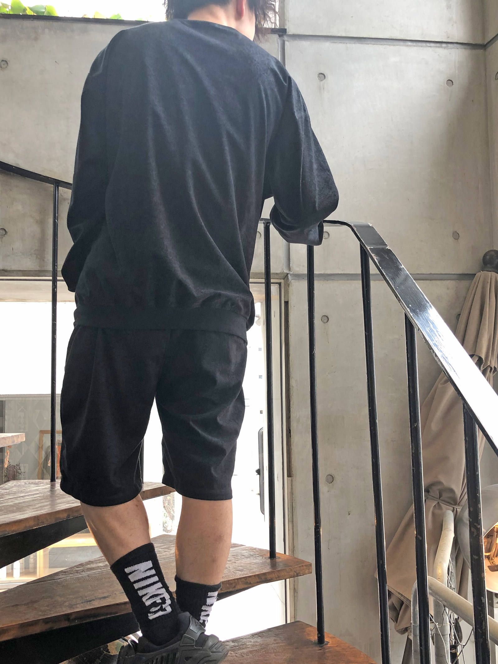 ベロアタイプクルーネック (ブラック) / VELOR TYPE CREW NECK (BLACK)
