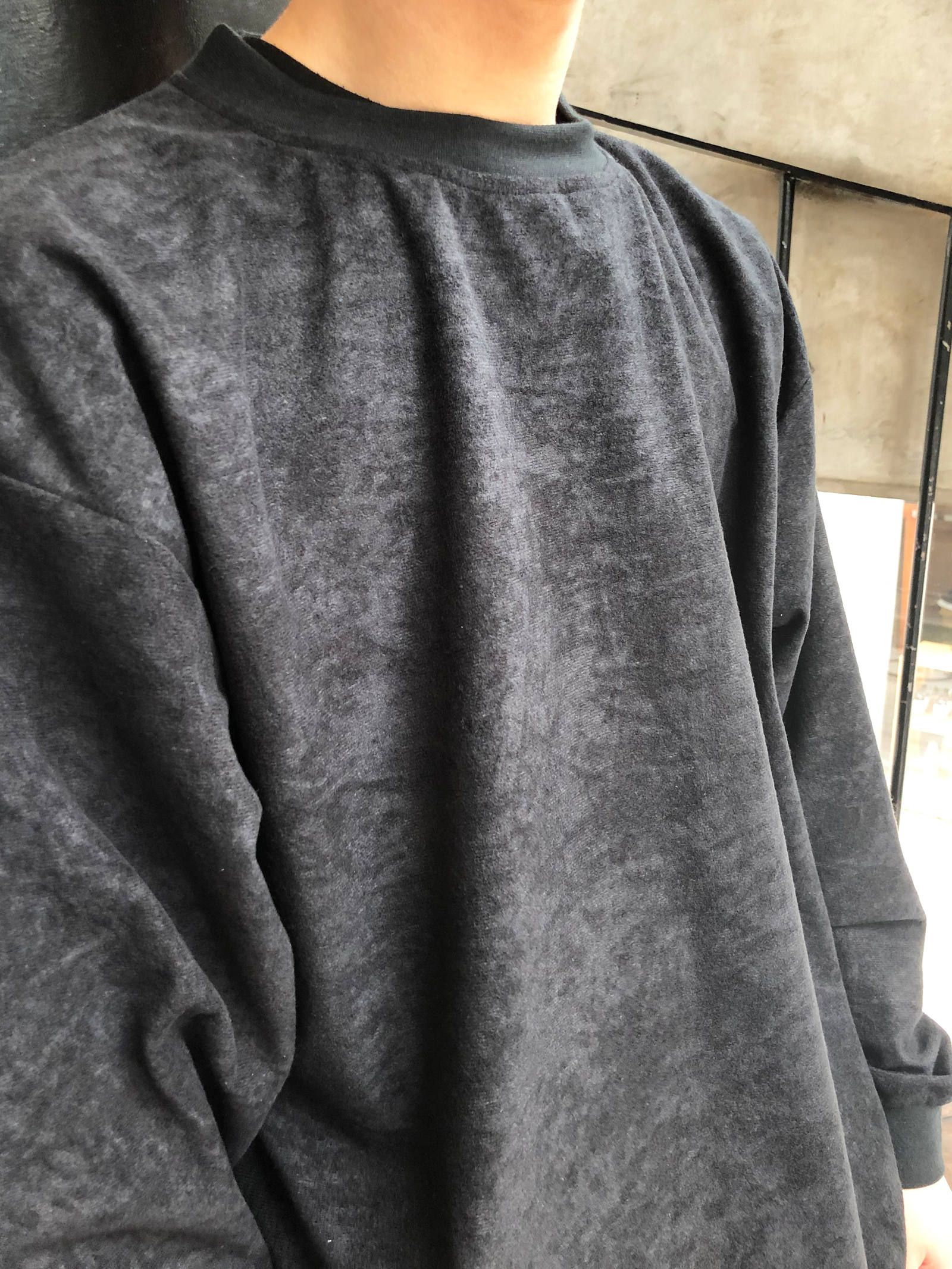 ベロアタイプクルーネック (ブラック) / VELOR TYPE CREW NECK (BLACK)