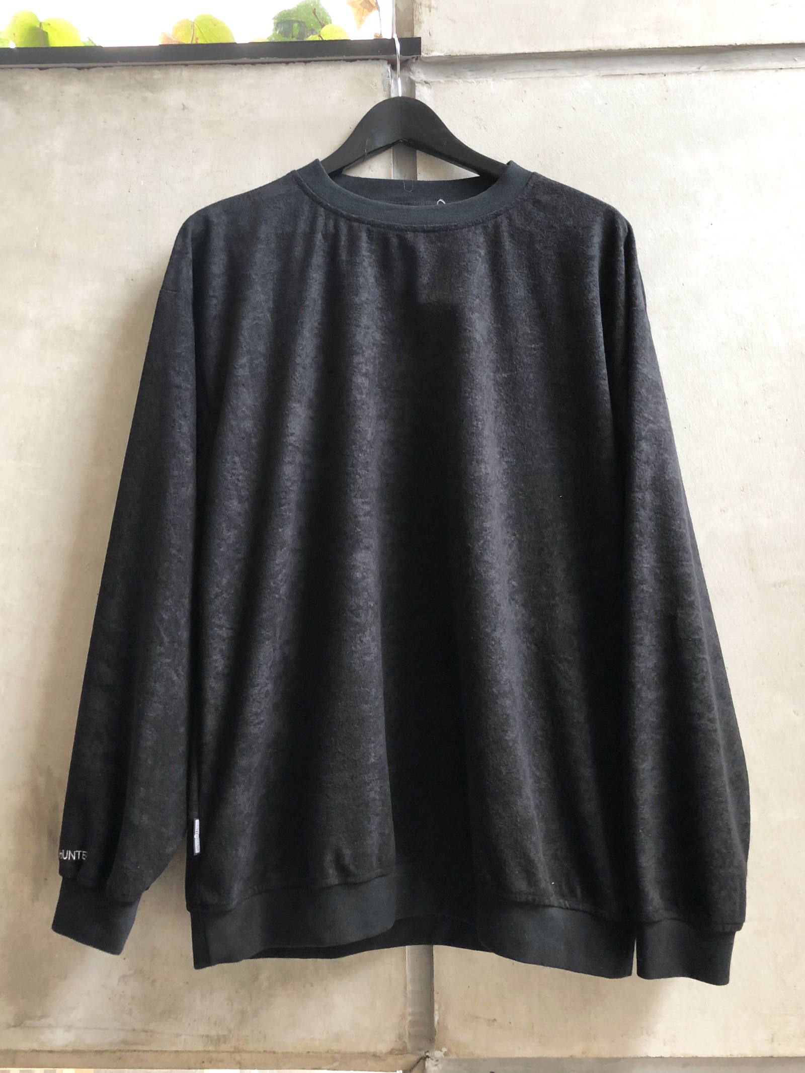 ベロアタイプクルーネック (ブラック) / VELOR TYPE CREW NECK (BLACK)