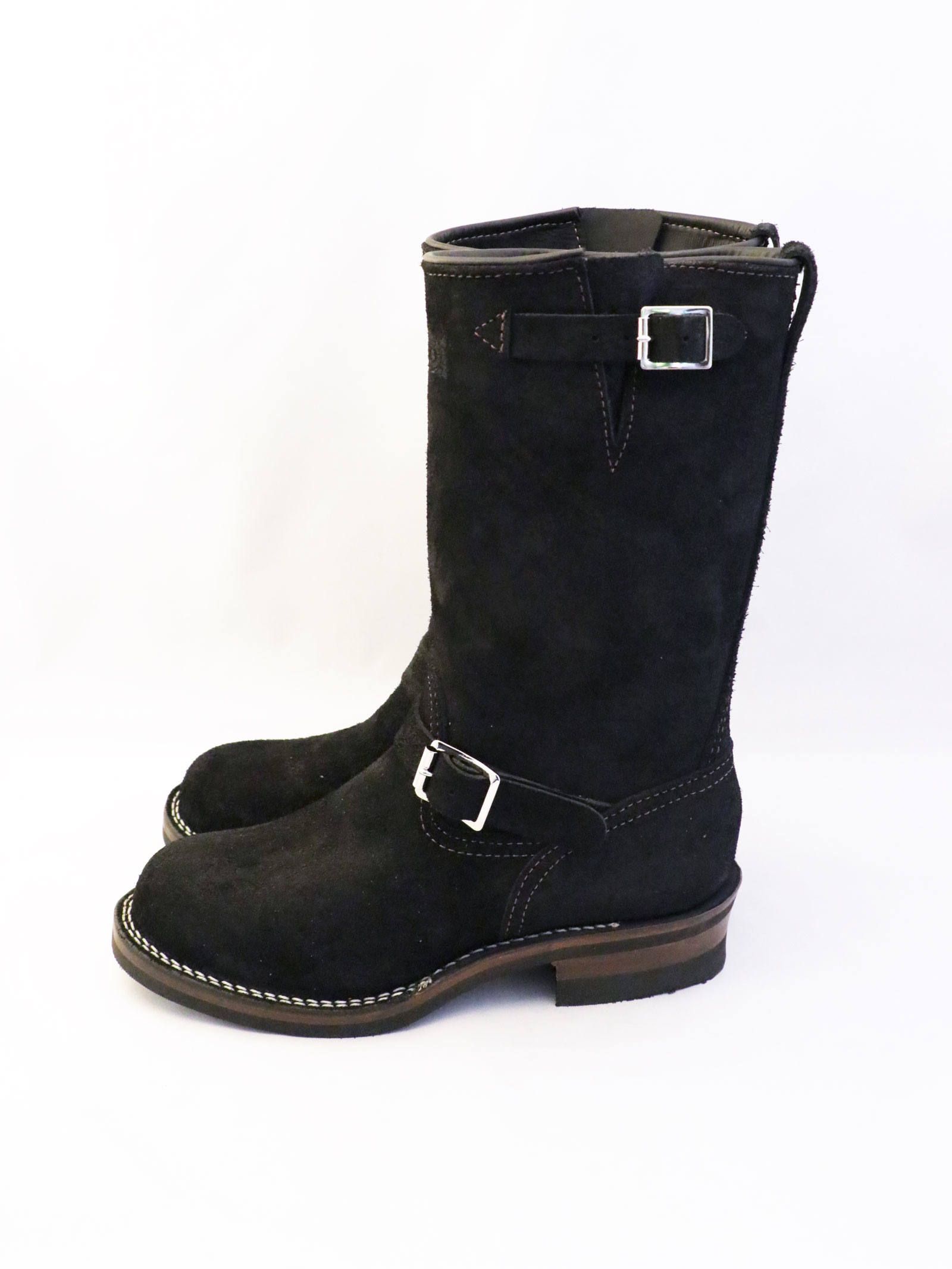 "BOSS" - 11inch HIGHT (BLACK "ROUGH OUT")