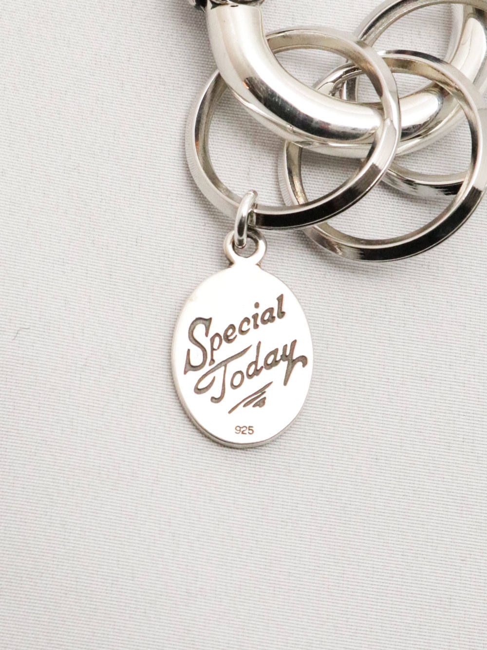 BEROPEANUTS CARABINER (SILVER×COPPER)