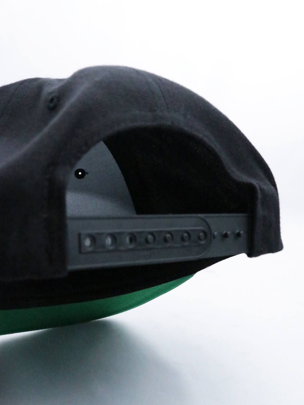 バウンティハンタークルー スナップバックキャップ (ブラック) / BOUNTY HUNTER CREW Snap Back Cap (BLACK)