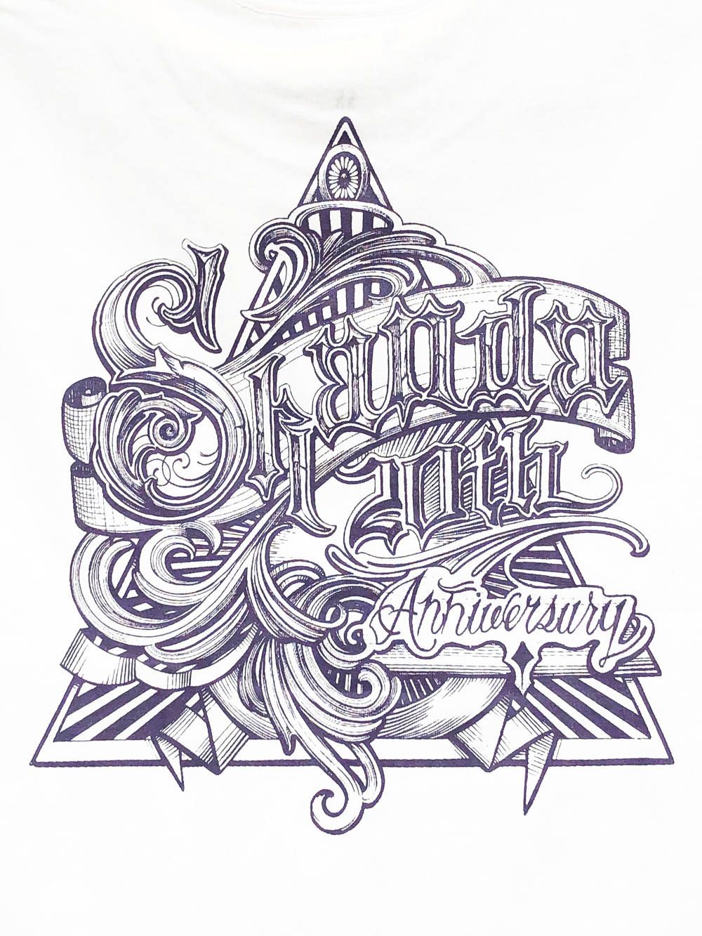 20周年オリジナルTシャツ (ホワイトxパープル) / 20TH ANNIVERSARY ORIGNAL S/S TEE (WHITExPURPLE)