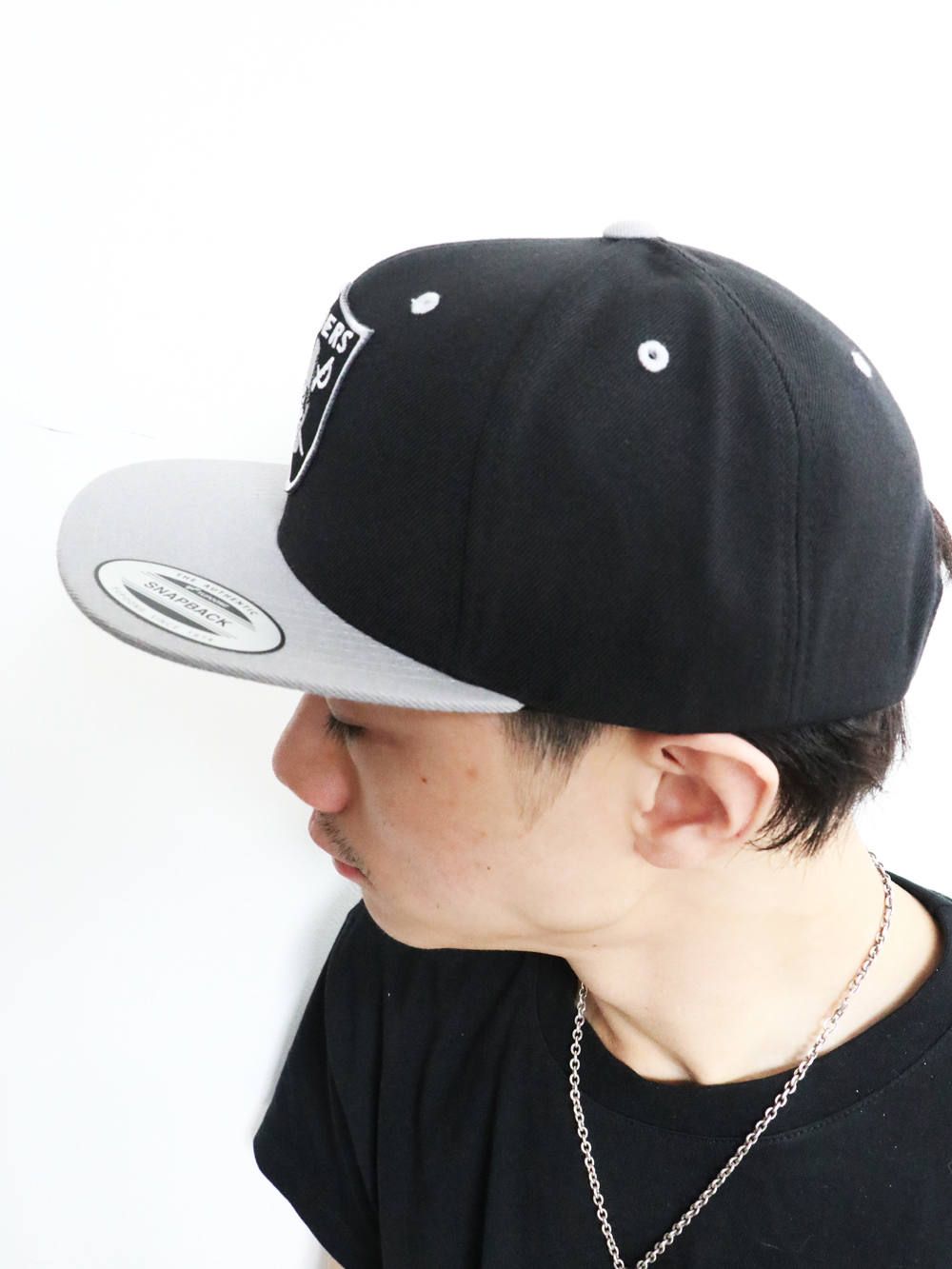 レイダースパッチベースボールキャップ (ブラックxグレー) / RAIDERS PATCH B.B CAP (BLACKxGRAY)