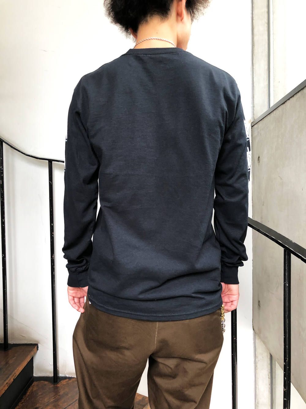 ウィークエンドロングスリーブTシャツ(ブラック) / WEEKEND L/S TEE (BLACK)