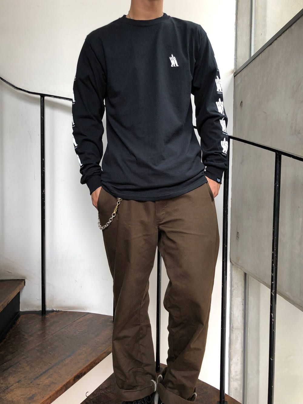 ウィークエンドロングスリーブTシャツ(ブラック) / WEEKEND L/S TEE (BLACK)