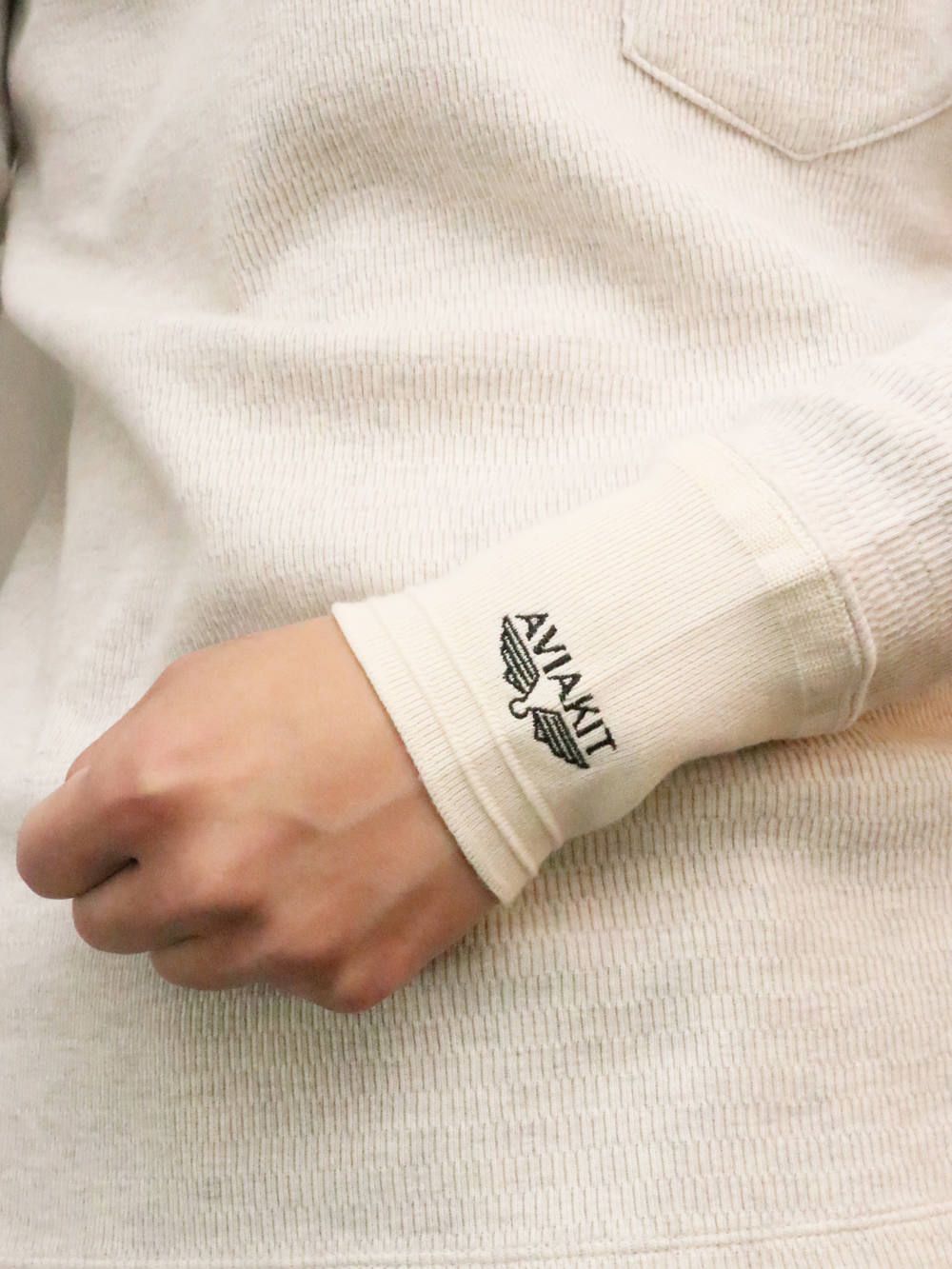 【即日発送可能】"AVIAKIT WAFFEL" T-SHIRTS HENLEY NECK (OATMEAL)