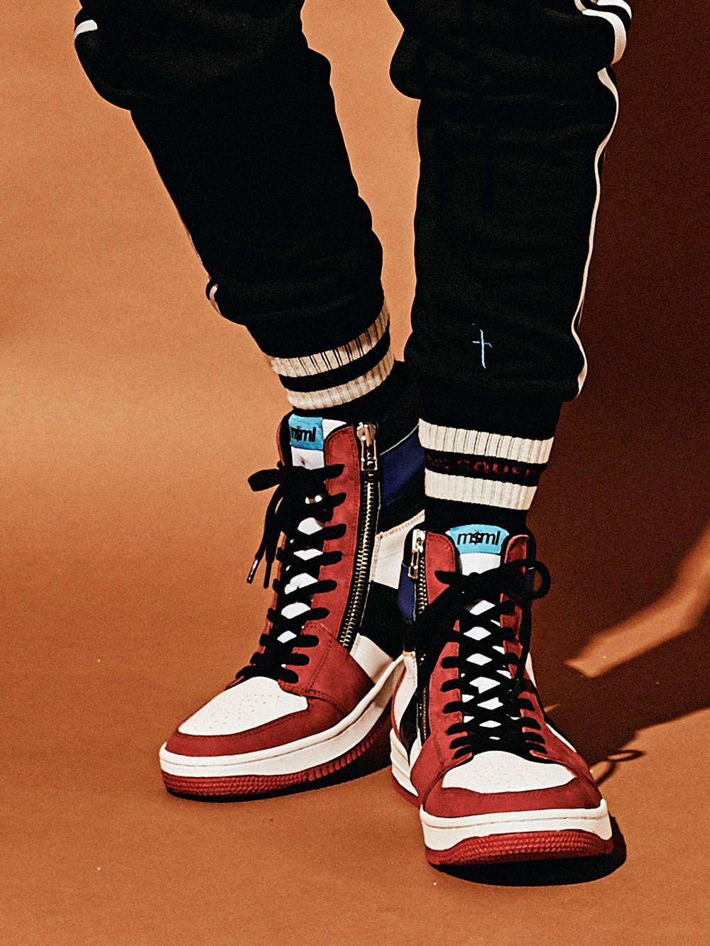 MSML(MUSIC SAVED MY LIFE) - ジップスニーカー(レッド) / ZIP SNEAKER (RED) | SKANDA