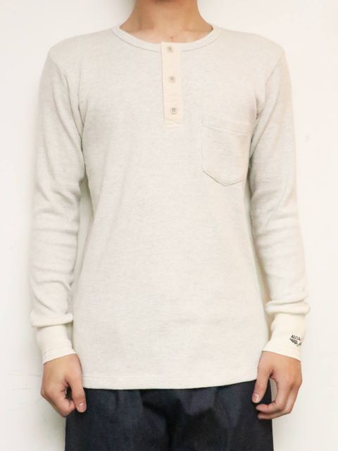 【即日発送可能】"AVIAKIT WAFFEL" T-SHIRTS HENLEY NECK (OATMEAL)