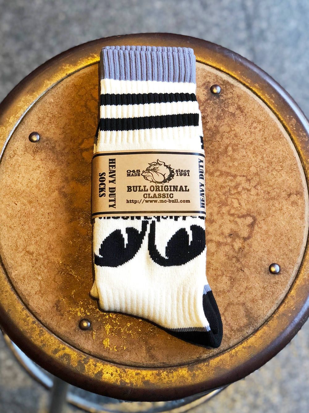 ムーンアイズ×ブルオリジナルソックス (ホワイト) / MOONEYES×BULLORIGINAL SOCKS (WHITE)