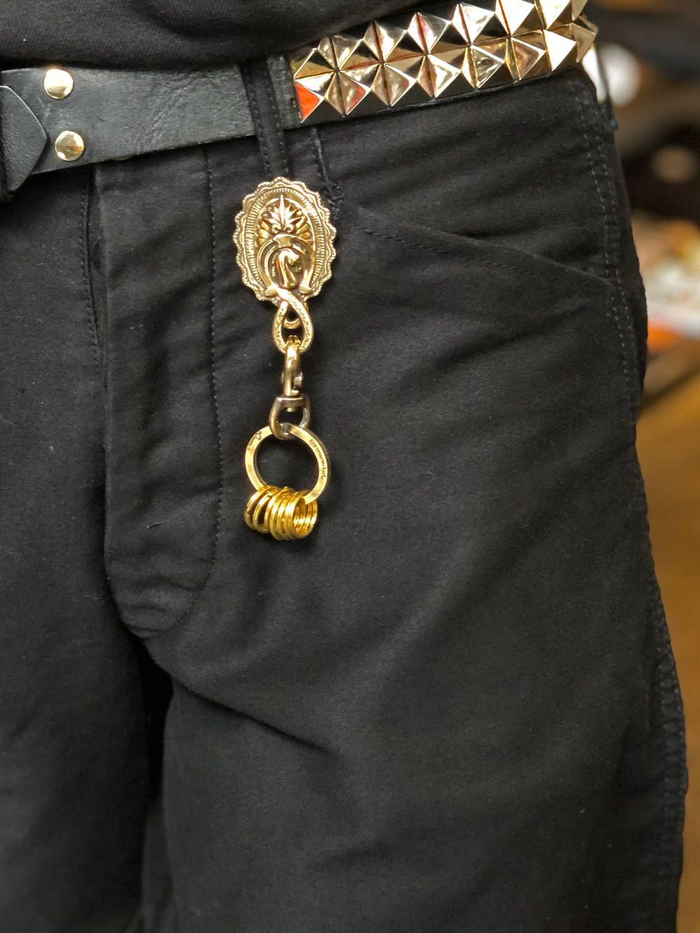 CONCHO & AGAVE KEYHOLDER (BRASS)