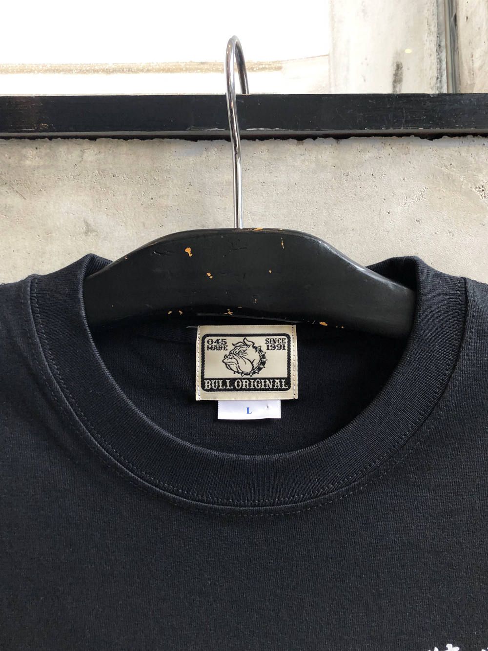 セブンスタトゥー×ブルオリジナルTシャツ(ブラック) / 7th TATTOO×BULLORIGINAL TEE (BLACK)