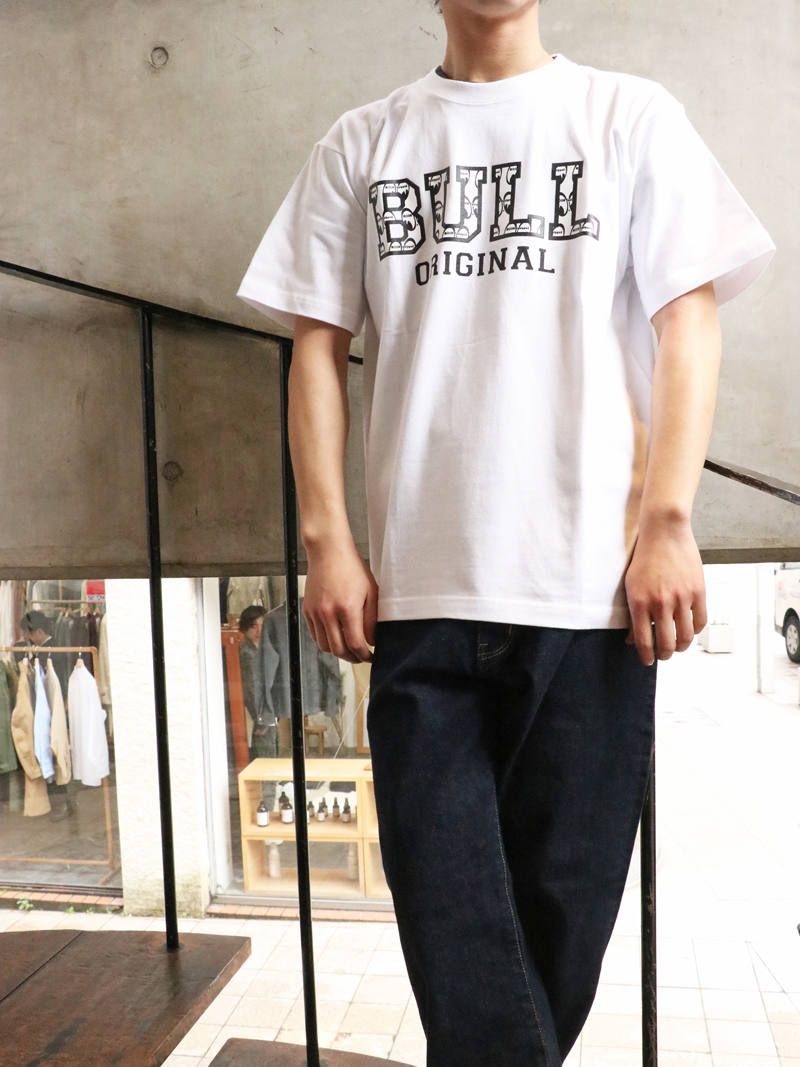 ムーンアイズ×ブルオリジナルTシャツ(ホワイト) / MOONEYES×BULLORIGINAL TEE (WHITE)