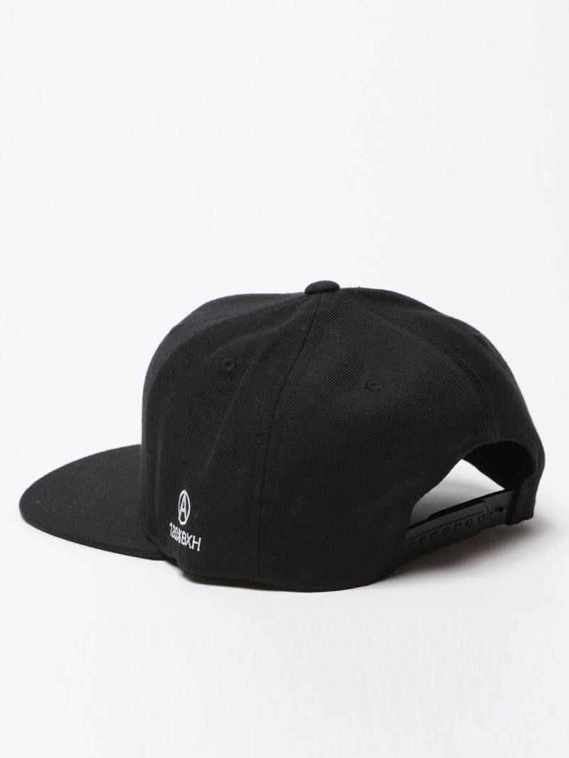 W-BOX ロゴスナップバックキャップ / W-BOX Logo Snap Back Cap