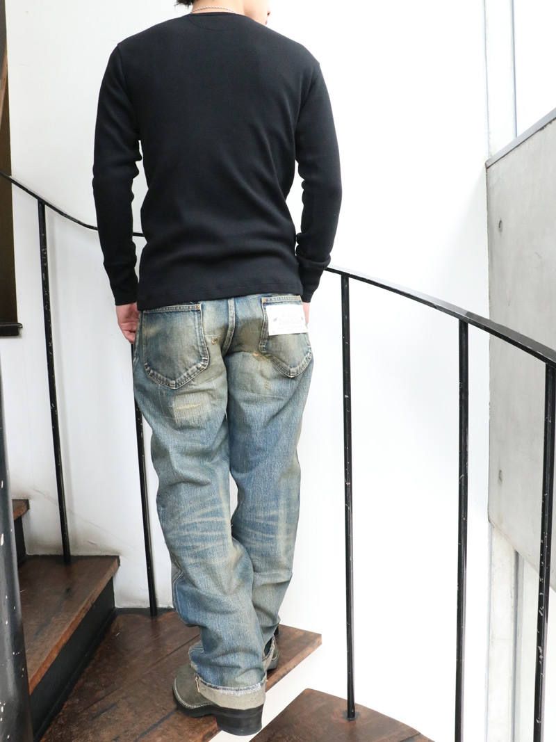 【即日発送可能】"AVIAKIT WAFFEL" T-SHIRTS HENLEY NECK (BLACK)