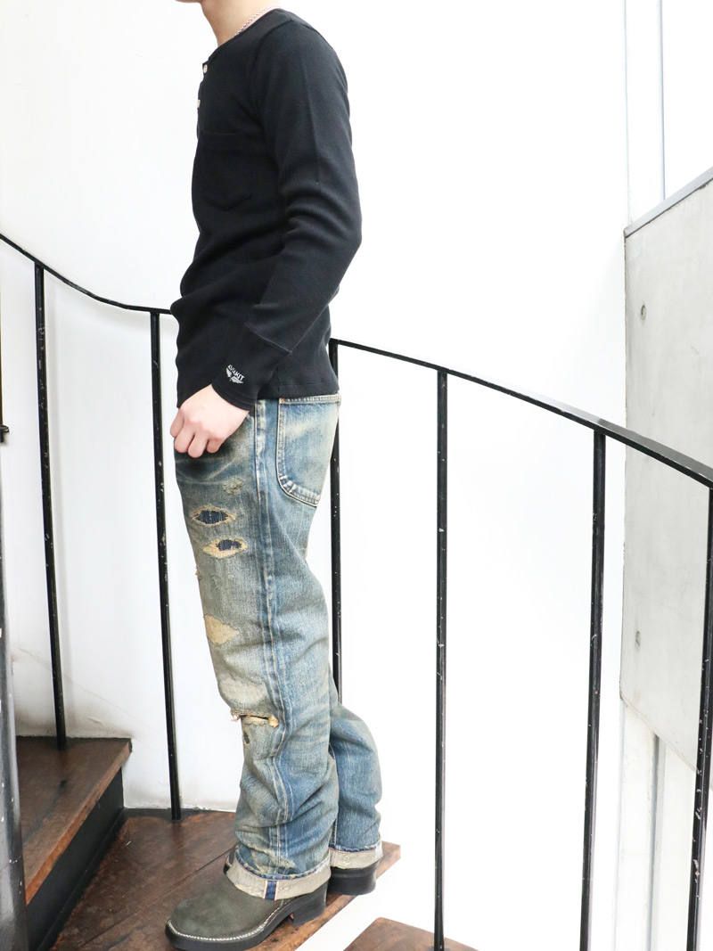【即日発送可能】"AVIAKIT WAFFEL" T-SHIRTS HENLEY NECK (BLACK)