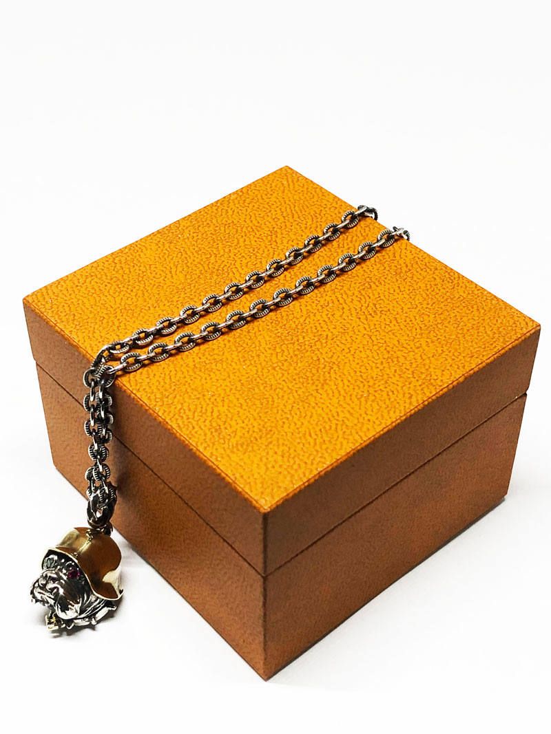 BULL DOG NECKLACE (ADOLF)