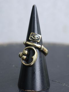 LOOKING EYE RING (BRASS×BLACK STONE）