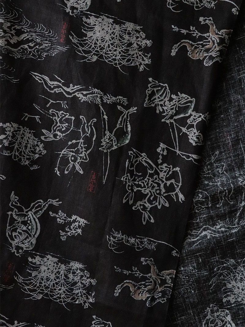 PLAYING ANIMAL” LONG SCARF (MIDNIGHT BLACK)