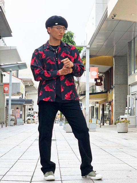 テーマは「強さ」BLACK× RED STYLE