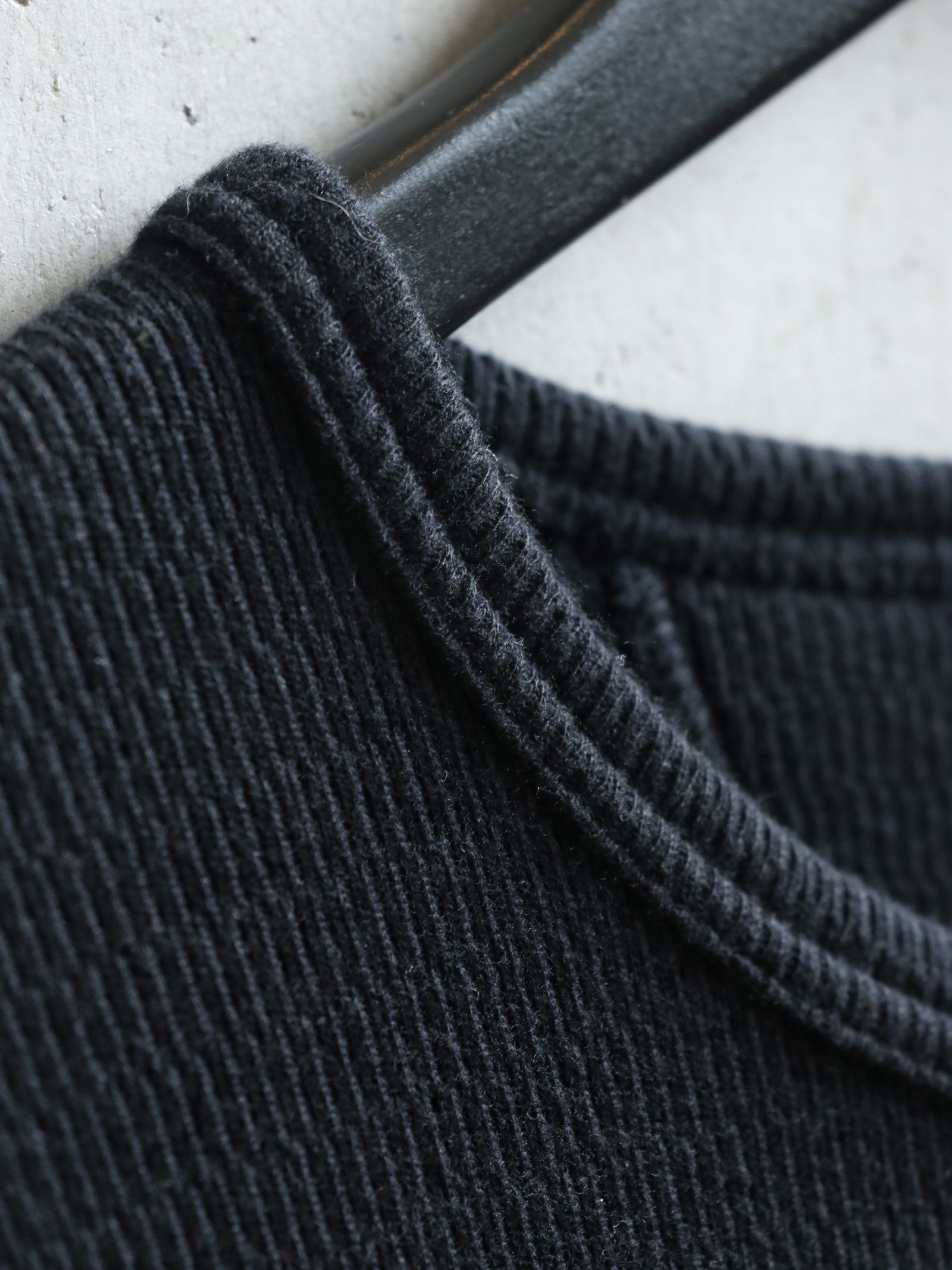 【即日発送可能】AVIAKIT WAFFLE T-SHIRTS (BLACK)