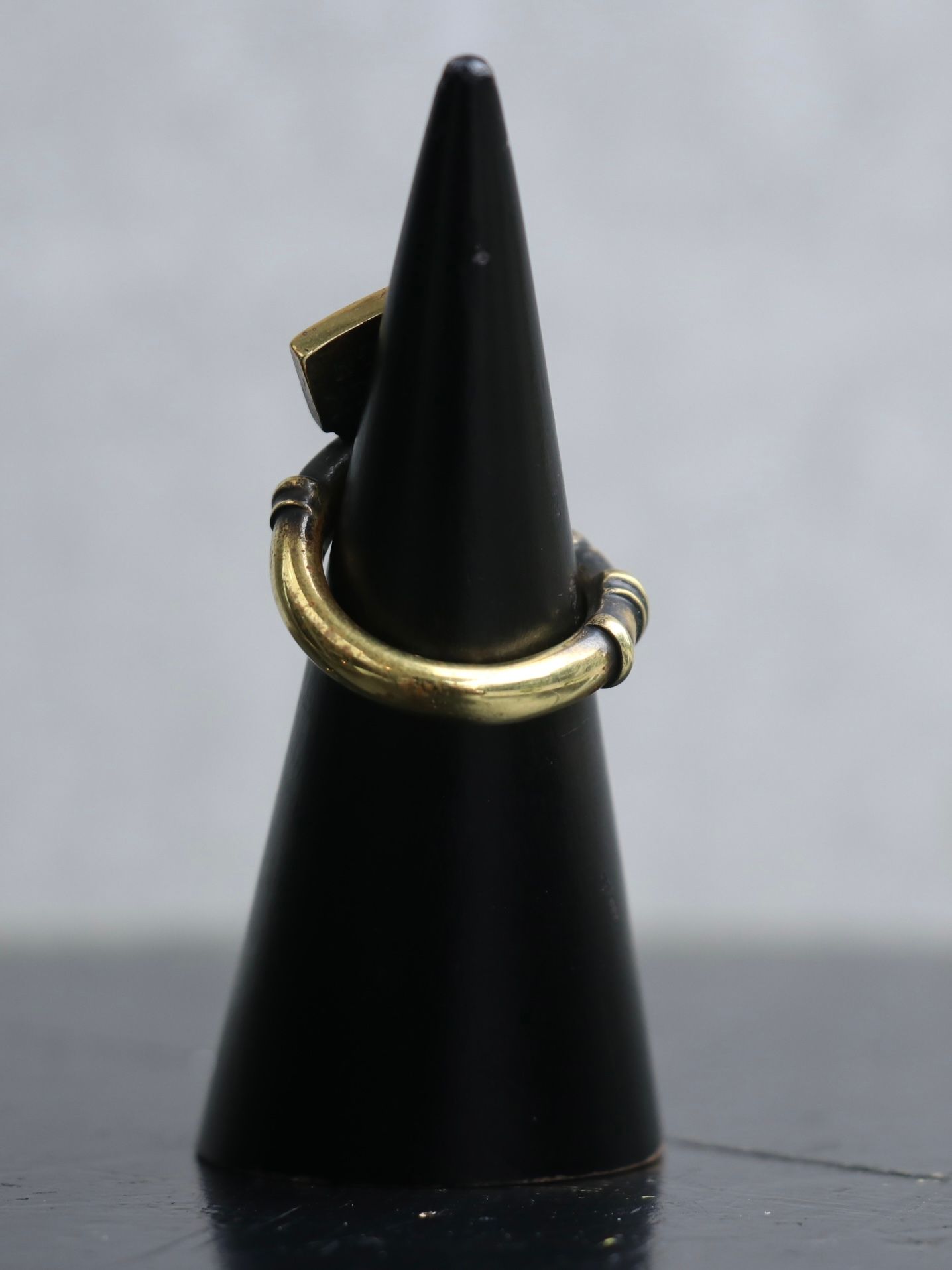 LOOKING EYE RING (BRASS×BLACK STONE）