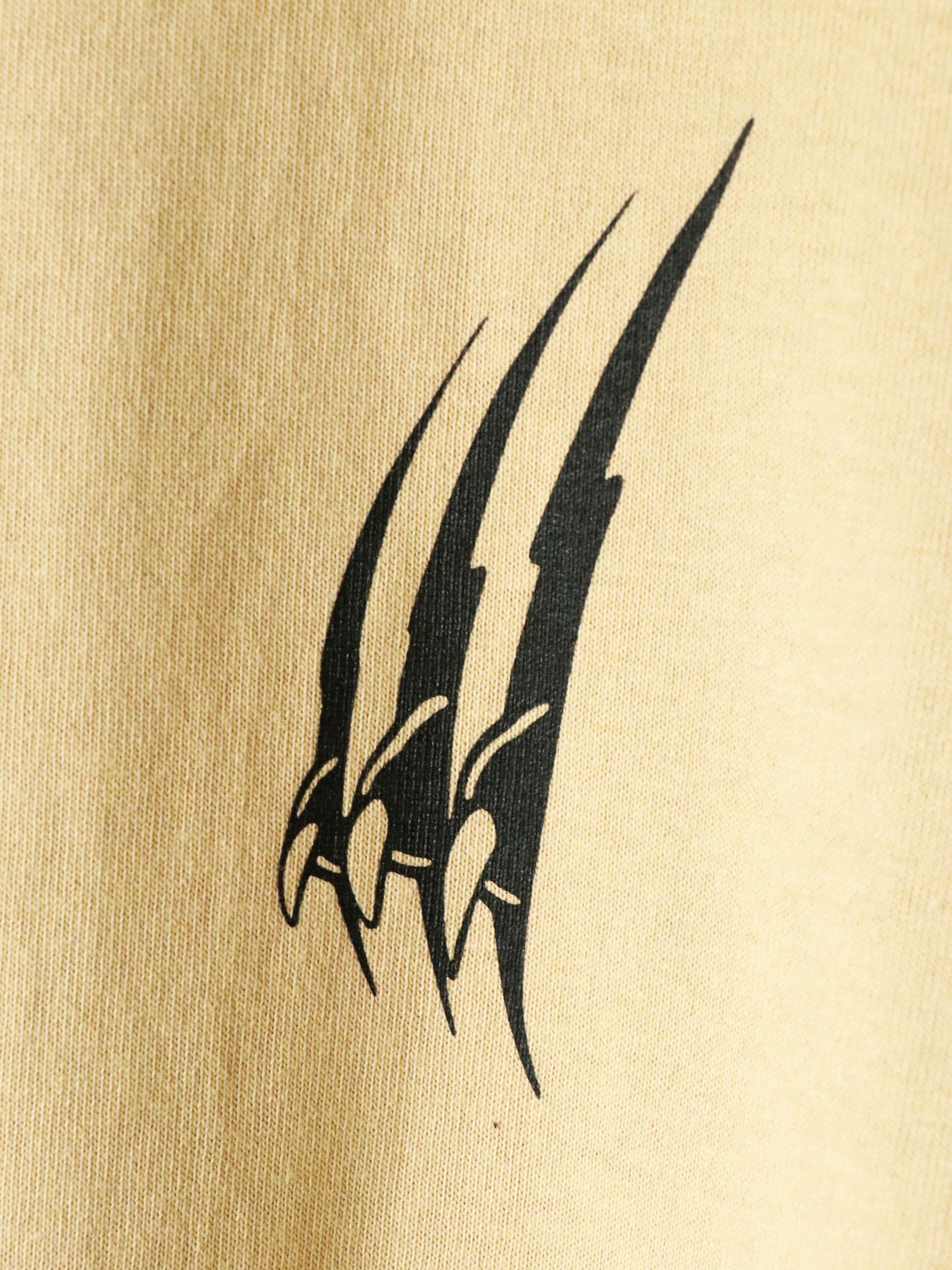 PANTHER TEE (SAND)