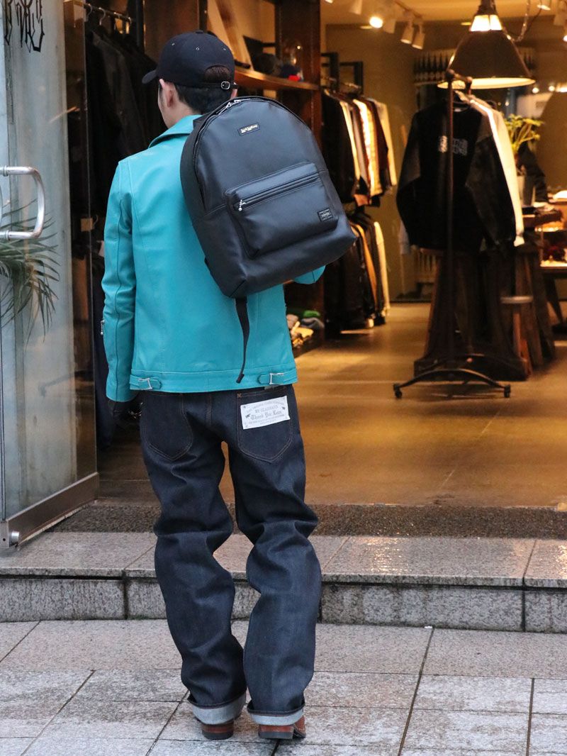 自分の好きをSTYLEとして打ち出す "LEWIS LEATHERS" コーディネート