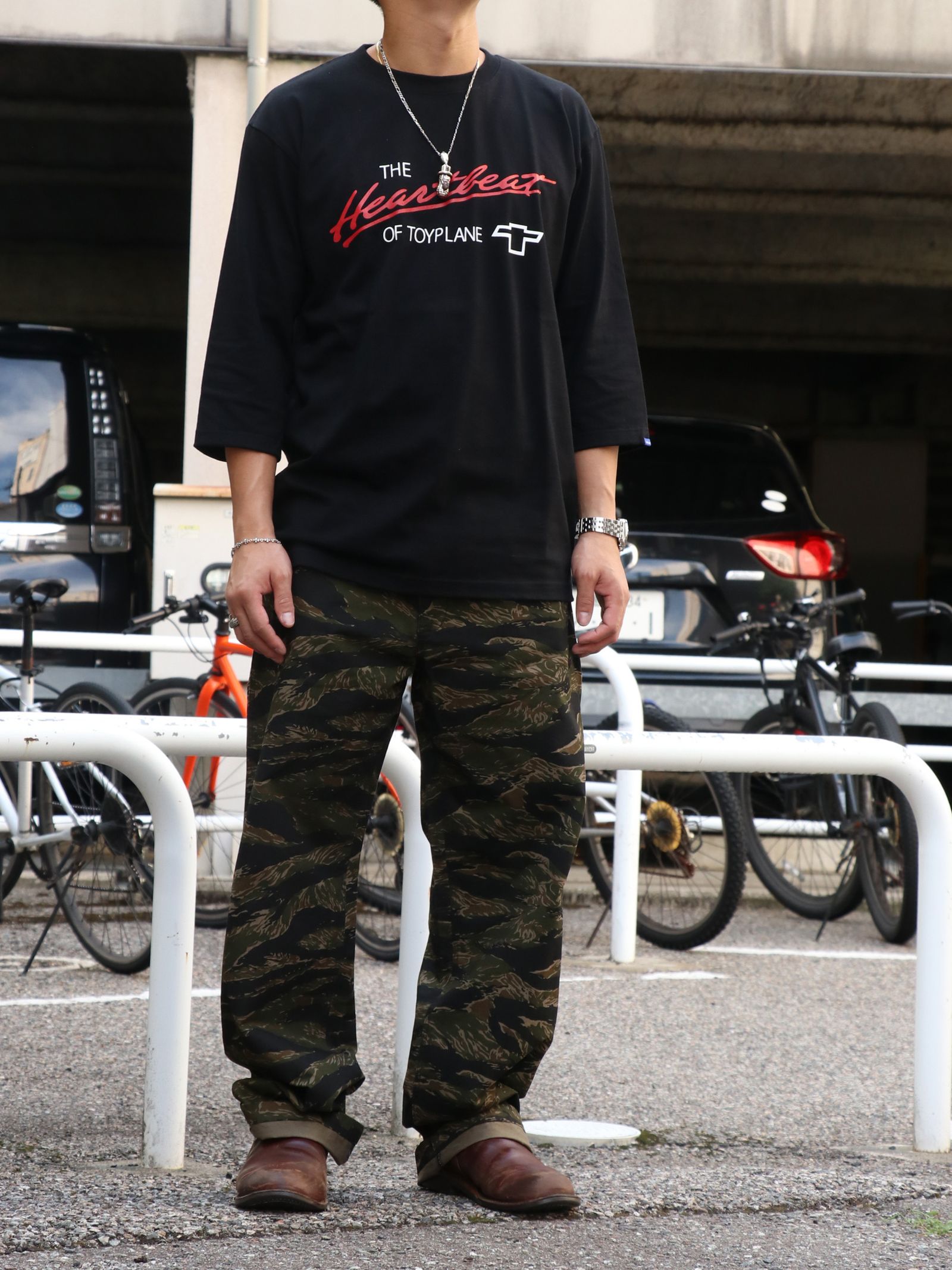 HEART BEAT 3/4 TEE (BLACK)
