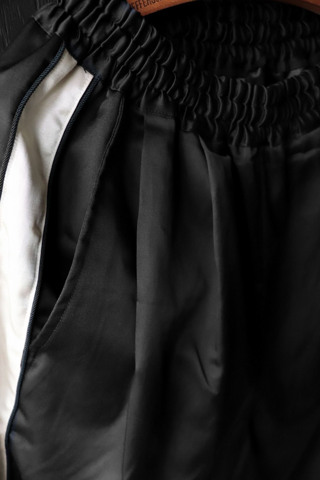 REBEL PANTS (FLASHY BLACK)