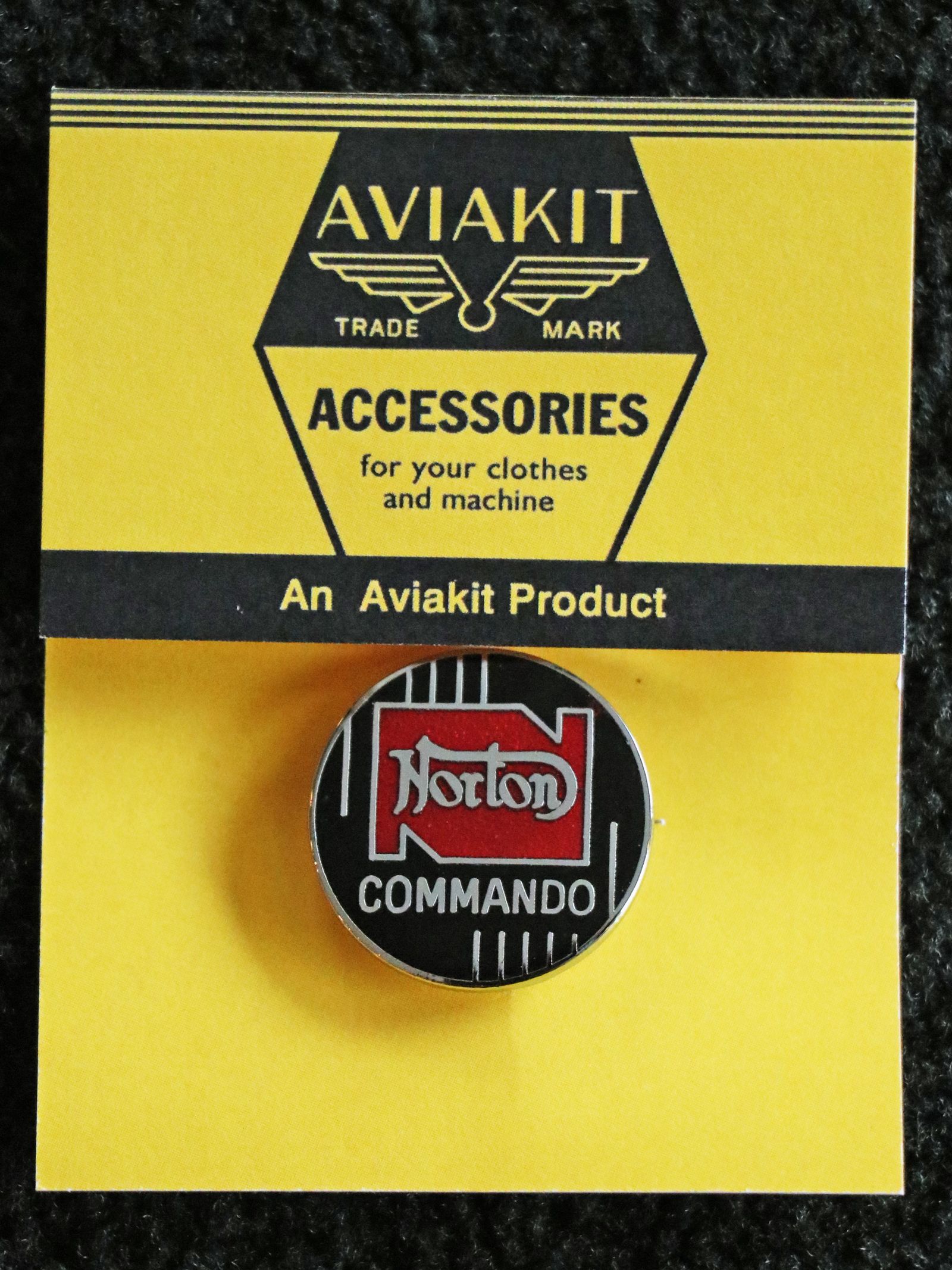 "NORTON COMMANDO" BADGE