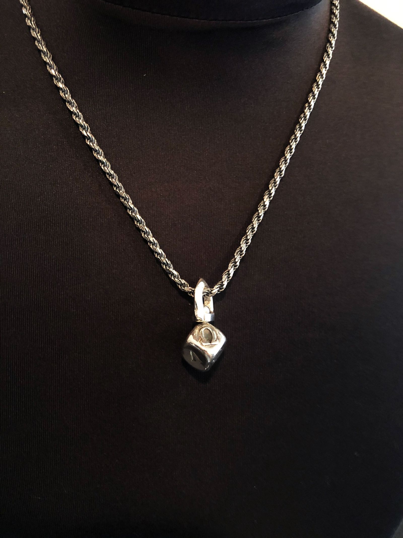"Ω" DICE NECKTOP (SILVER925)