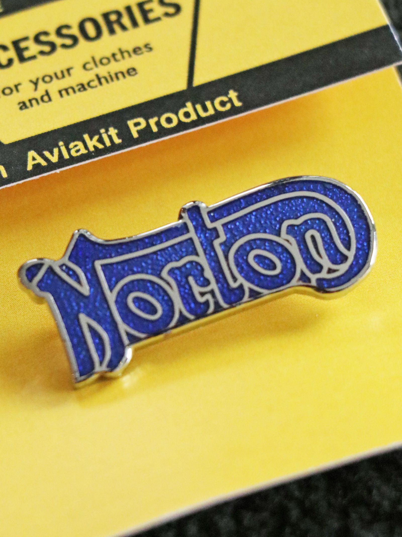 "NORTON LOGO" BADGE