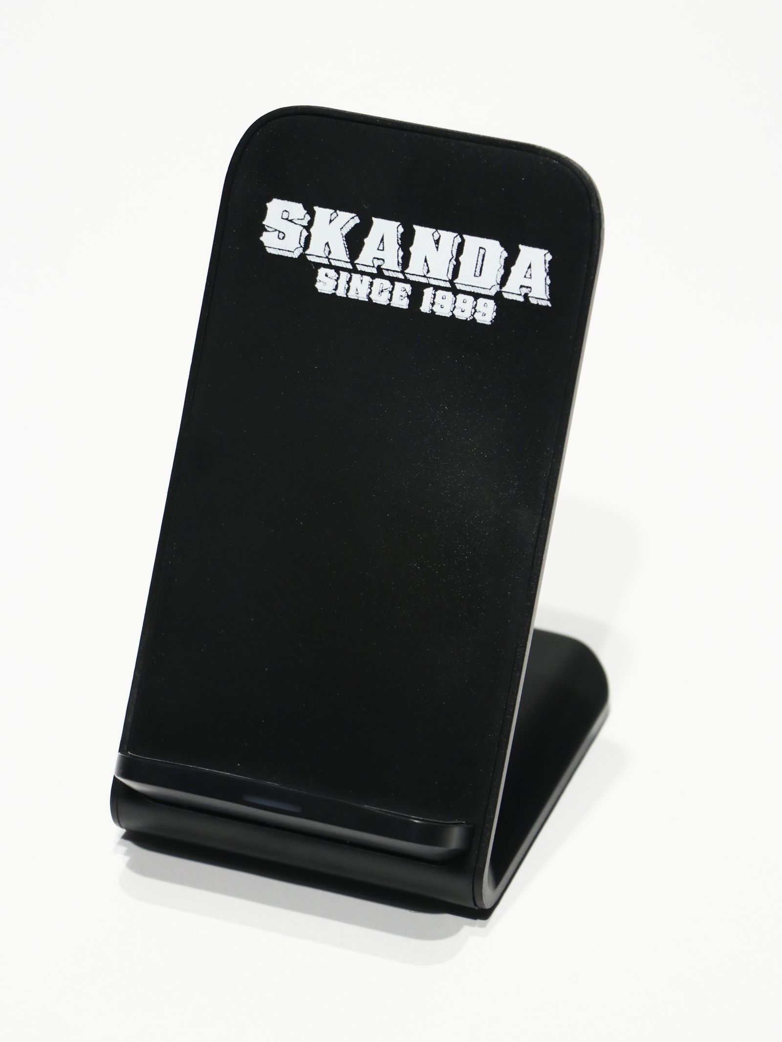 SKANDA モバイルチャージャー / SKANDA MOBILE CHARGER