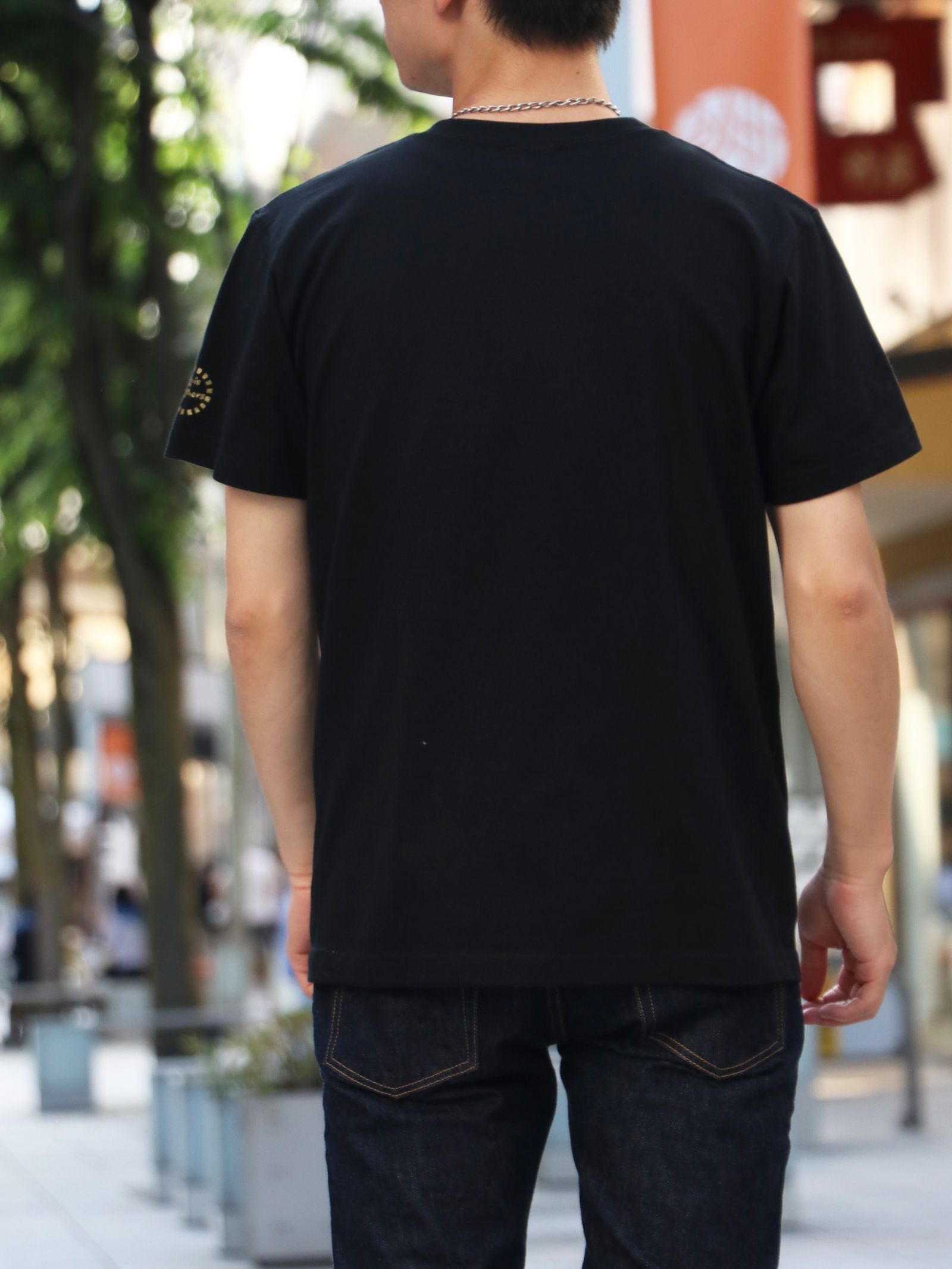 【即日発送可能】"LEWIS LEATHERS GOLD FLAG" T-SHIRTS (Black)