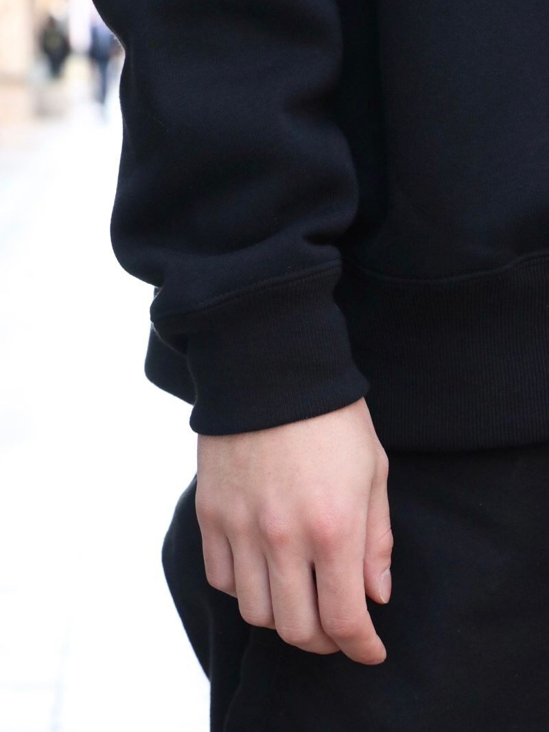 TRIVAL DRAGON SWEAT (BLACK)