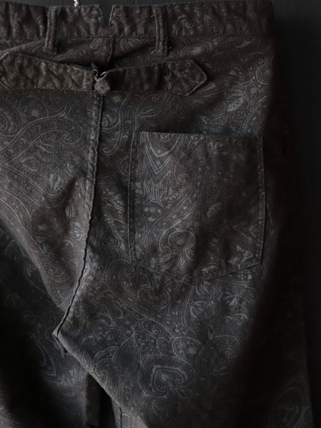 1920s GOTHIC PATTERN BRUSHED VIYELLA MONTGOMERY TROUSERS (SMOKY OLIVE)