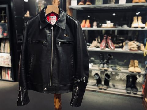 Lewis Leathers ドミネーター入荷デス。