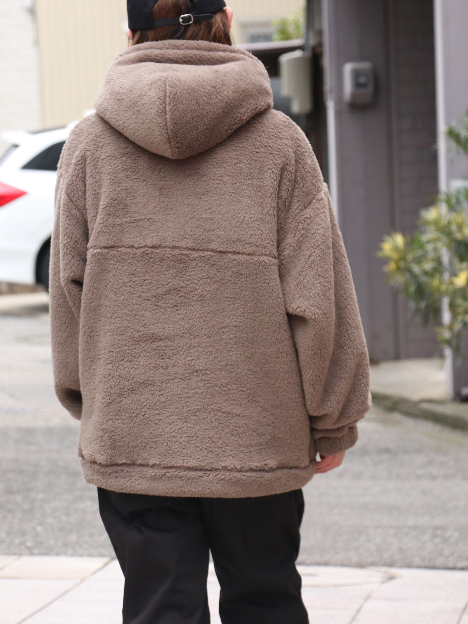 ボアフーディー (ベージュ）/ BOA HOODIE (BEIGE)
