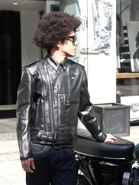 Lewis Leathers~気取らない少数派スタイル~