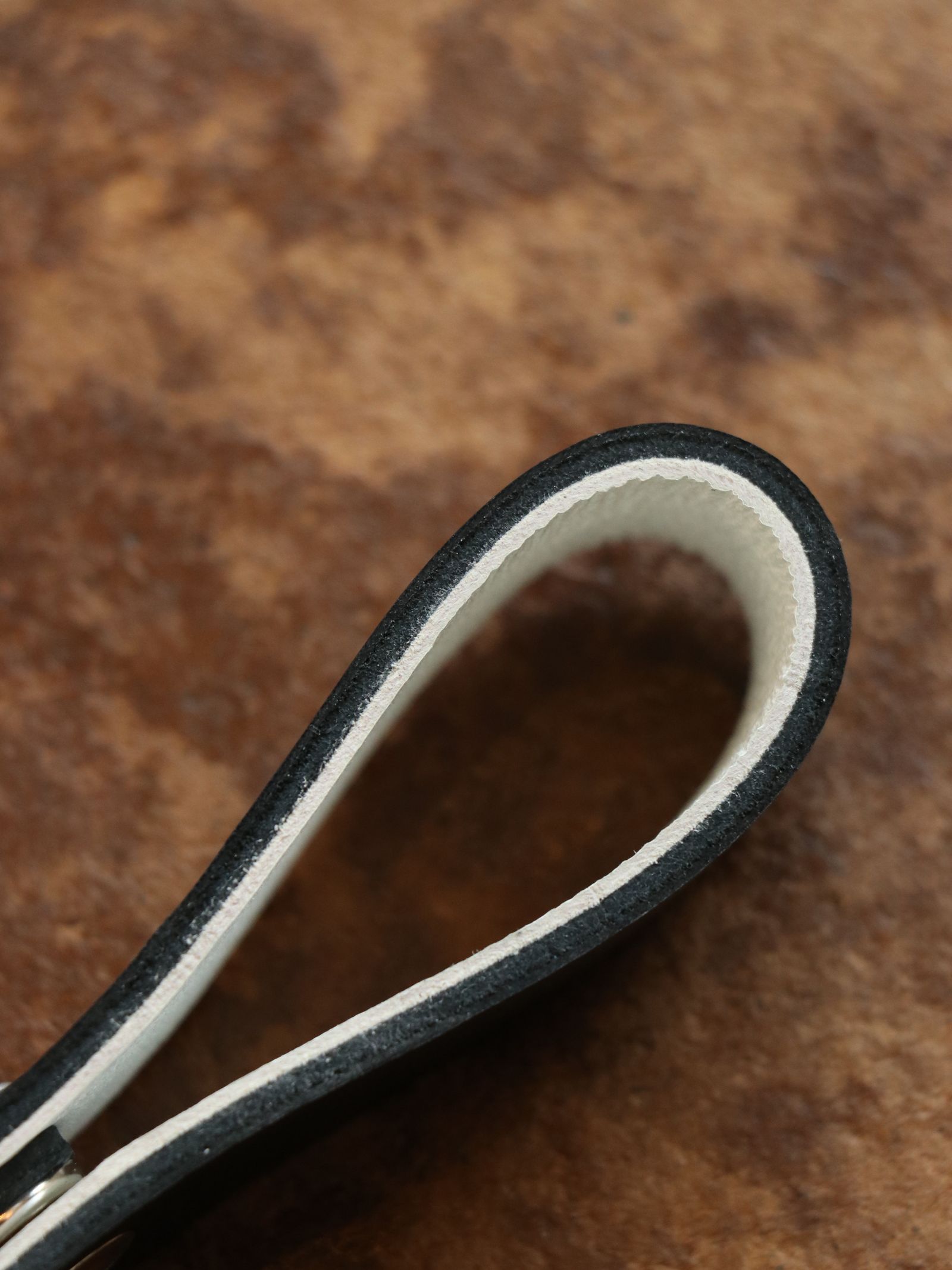 【限定発売】LEWIS LEATHERS BELT LOOP KEYRING MK2 (BLACK×WHITE)