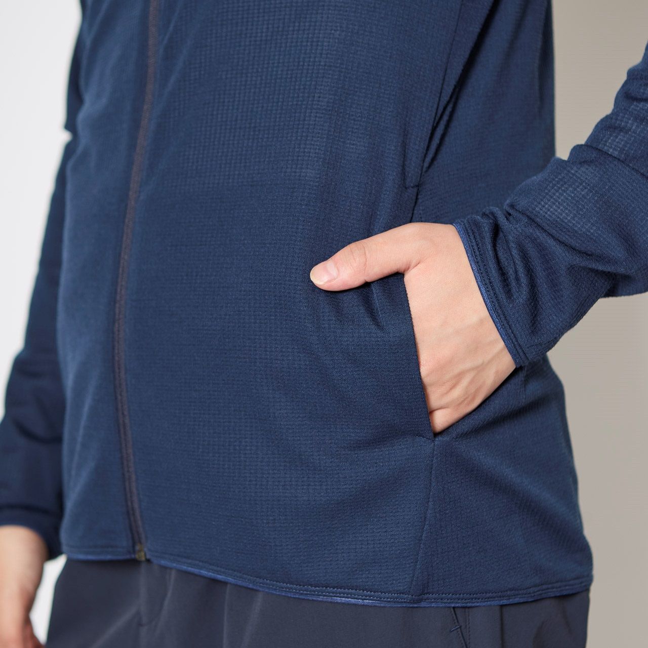 マイクログリッドウールフルジップ/ライトブルー