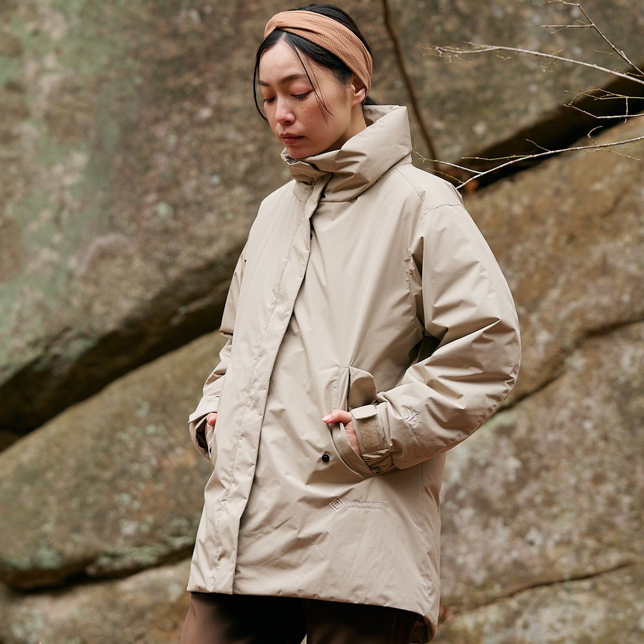 WSミドルコート/ダークグラナイトサンド