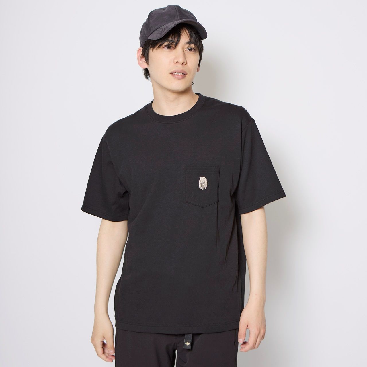 TCベアポケットティーS/S/オフホワイト