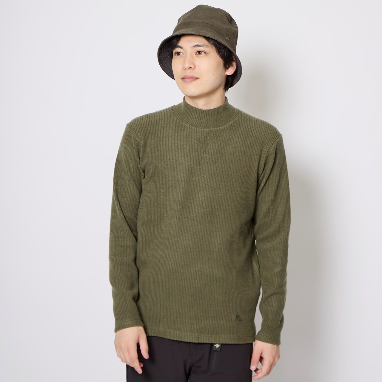コーデュロイハイネック(Men's)/ダークグレー