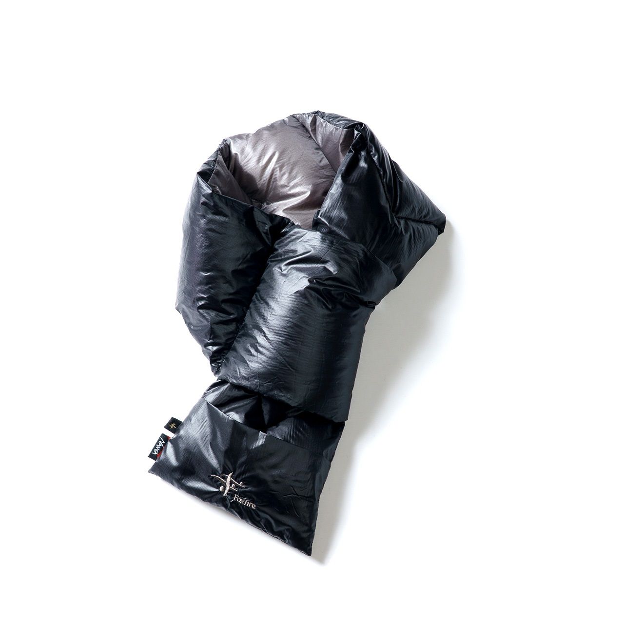 NANGA DOWN MUFFLER/ブラック