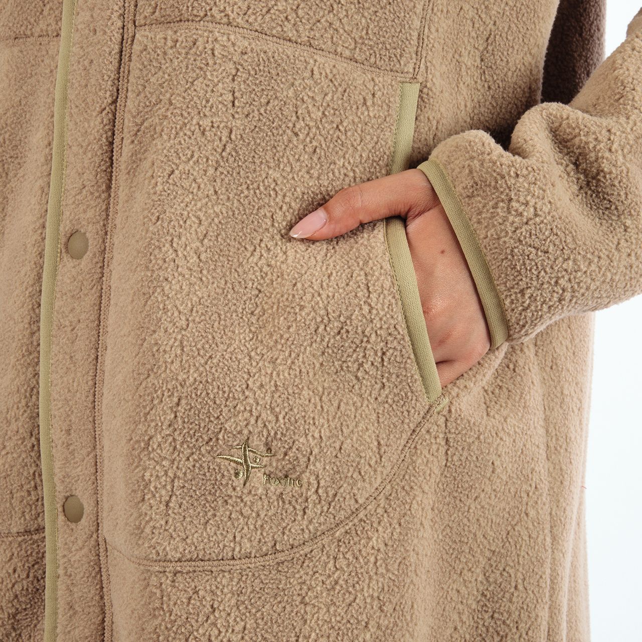 ケーブルフリースミドルブルゾン/カプチーノ