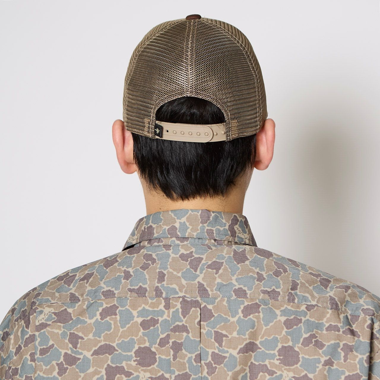 True to nature トラッカーキャップ/ネイビー