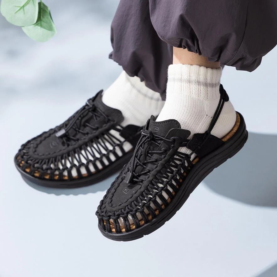 UNEEK II CONVERTIBLE / X-BLACK×BLACK