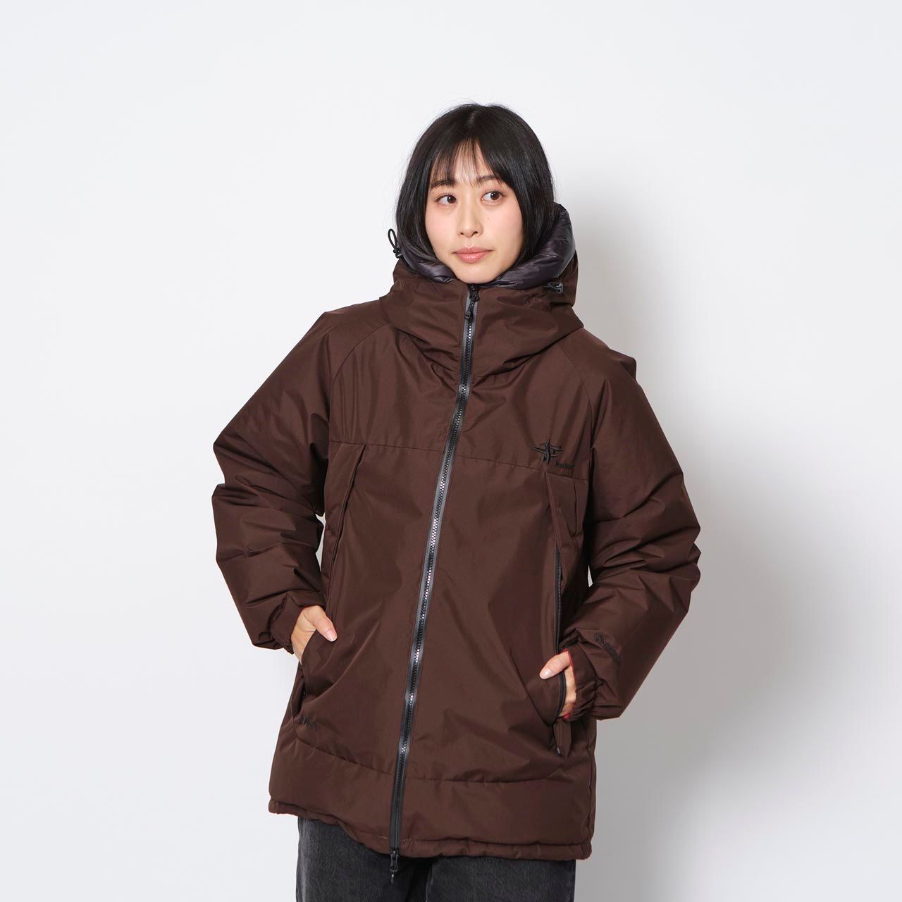 Foxfire × NANGA GORE-TEX WSフィッシングダウンジャケットエクストラディテール 2026/ブラウン×レッド